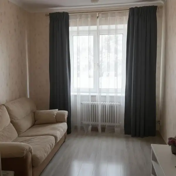Împrospătarea tullei și a draperiilor dense într-un apartament cu trei camere - după curățenie